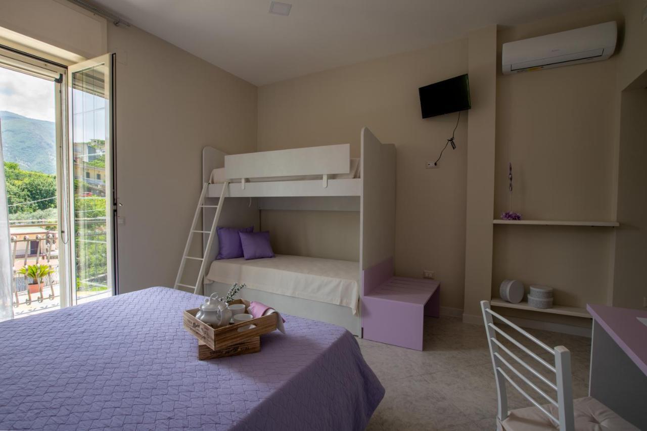 B&B L'Abbraccio Casola di Napoli Dış mekan fotoğraf